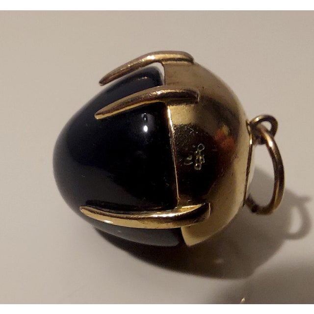 18k Yellow Gold Pendant with Black Onyx, 1980s For Sale - Image 16 of 18