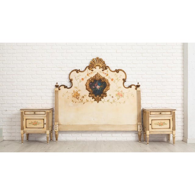 Cream Vintage Hand-Painted Floral Headboard with Matching Nightstands, 1960s, Set of 3 For Sale - Image 8 of 8