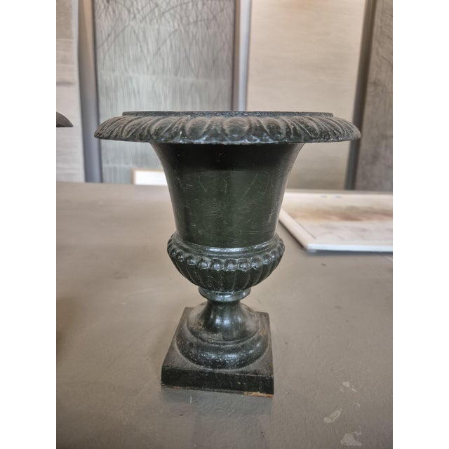 Medici Cast Iron Vases, 1900, Set of 3 For Sale - Image 4 of 10