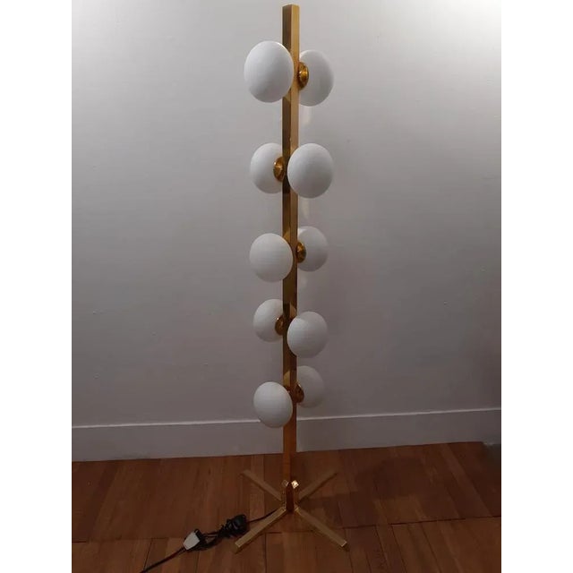 1970s Vintage Brass Floor Lamp with 10 Lights, 1970s For Sale - Image 5 of 10