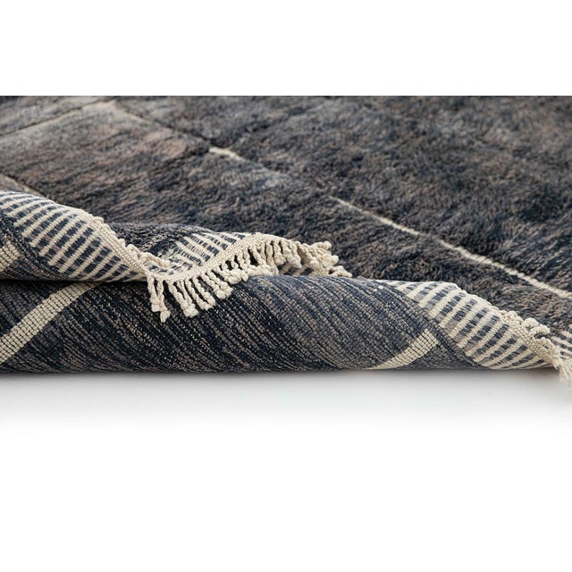 Refined Grid-Pattern Hand-Knotted Moroccan Oversize Wool Rug | 13'1" X 10'6" | One of a Kind For Sale - Image 6 of 9