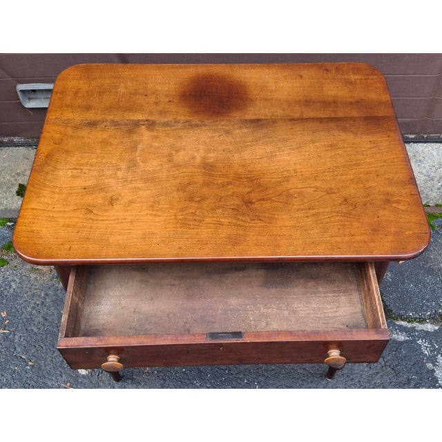 Wood Late Federal Style Cherry Side Table, Circa 1st Quater 19th Century For Sale - Image 7 of 11