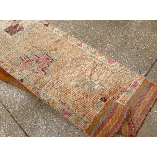 Galerie Shabab Collection Mid-20th Century Turkish Anatolian Runner For Sale - Image 9 of 10