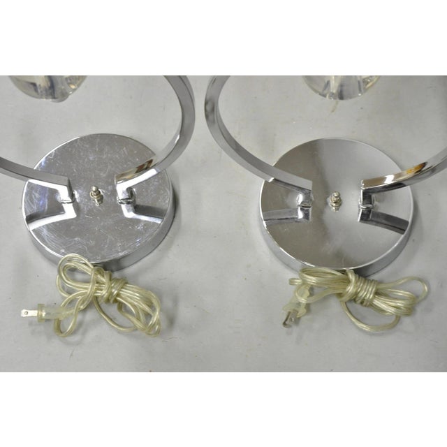 Vintage Postmodern MCM Hivo Van Teal Sculptural Lucite & Chrome Table Lamps Pair For Sale - Image 10 of 12