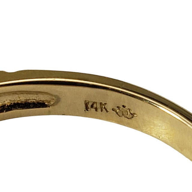 Metal Mid 20th Century 14 Karat Yellow Gold Blue and White Sapphire Ring Size 6 For Sale - Image 7 of 9