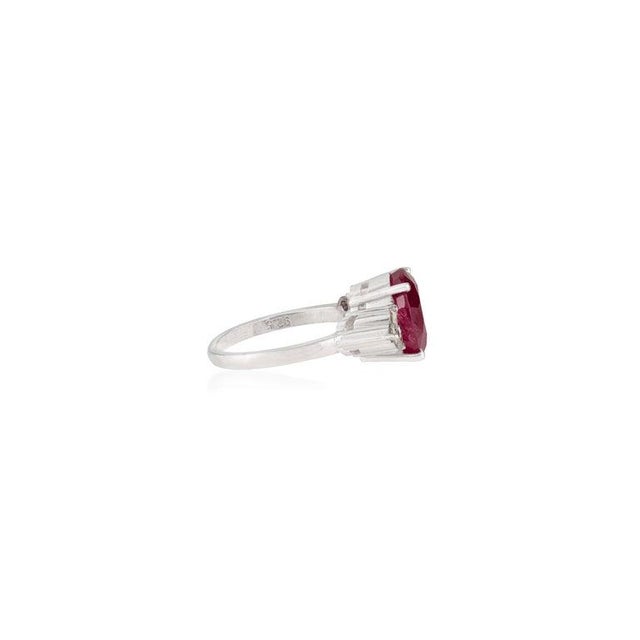Art Deco 7.2 Carat Deep Red Round Cut Ruby Diamond Ring in Solid Sterling Silver - Size 7 For Sale - Image 3 of 12