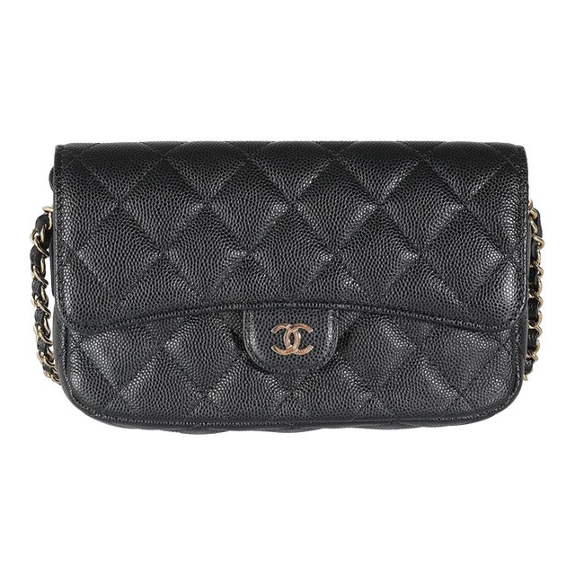 Black Quilted Caviar Flap Phone Handbag With Chain For Sale