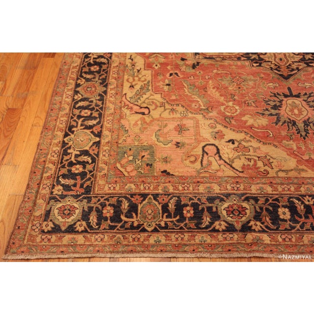 Persian Classic Persian Heriz Medallion Design Modern Room Size Rug For Sale - Image 3 of 6