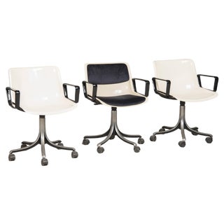 Swivel Wheeled White Office Chairs attributed to Osvaldo Borsani for Tecno, 1980s, Set of 3 For Sale