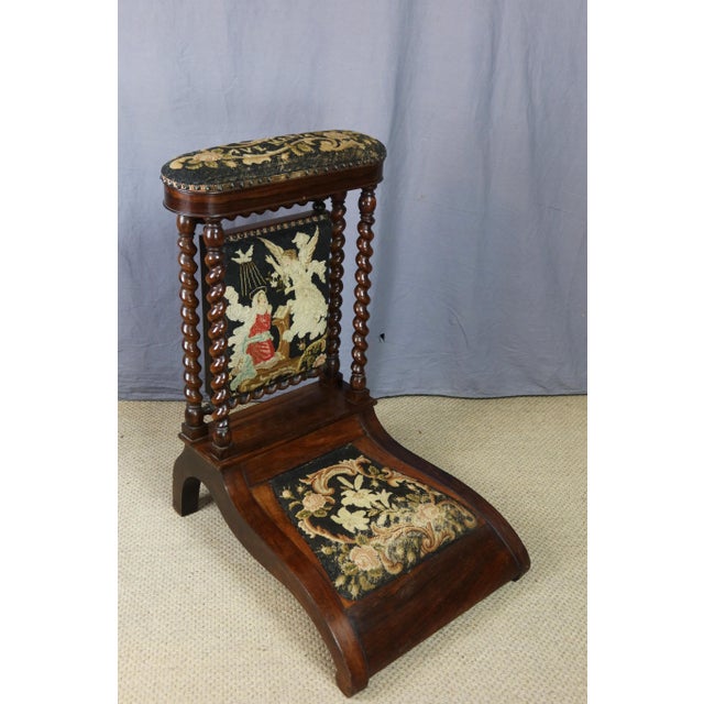 Napoleon III Brown Wooden Prie-Dieu For Sale - Image 12 of 12