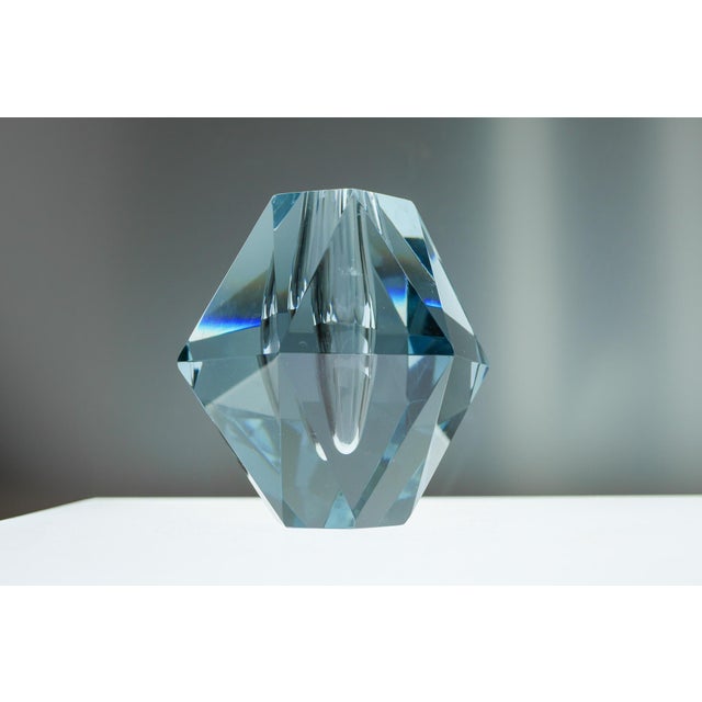 Dimond-Shaped Crystal Vase from Strömbergshyttan For Sale - Image 4 of 14