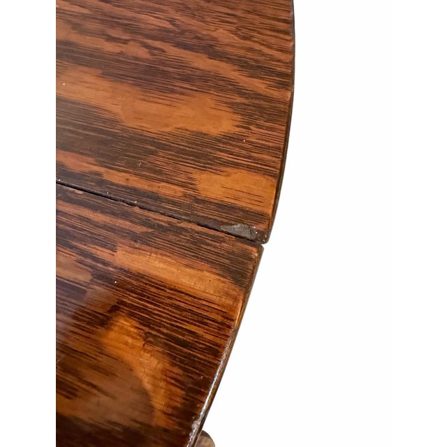 Antique American Quarter-Sawn Oak Pedestal Dining Table With Lion Claw Feet For Sale In West Palm - Image 6 of 6
