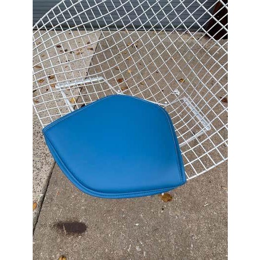 Metal Bertoia for Knoll Small Diamond Chairs, Mid-Century Modern, USA For Sale - Image 7 of 10