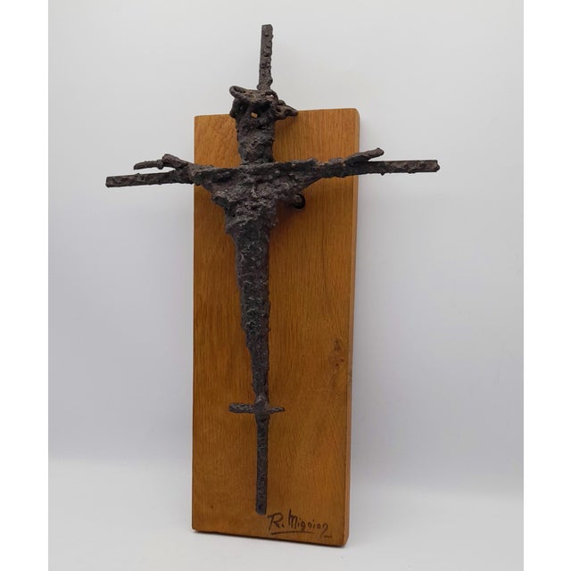 Brutalist Sculpture Crucifix by René Mignion, France, 1967 For Sale - Image 17 of 18