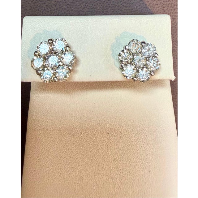 Metal 3.5 Carat, 7 Diamond Floral Cluster Flower Stud Earrings in 14 Karat White Gold For Sale - Image 7 of 8