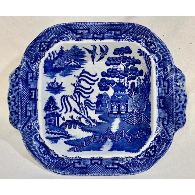 Ceramic Antique Covered Blue Willow Tureen /Serving Bowl From England - Circa 1900 For Sale - Image 7 of 13
