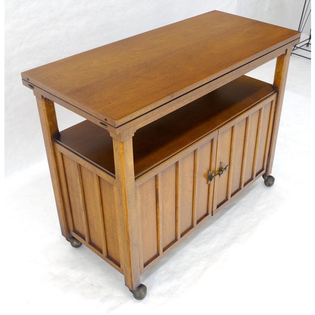 American of Martinsville Flip Top Balck Formica Serving Cabinet Server on Wheels Mid Century c1970s MINT For Sale - Image 4 of 18