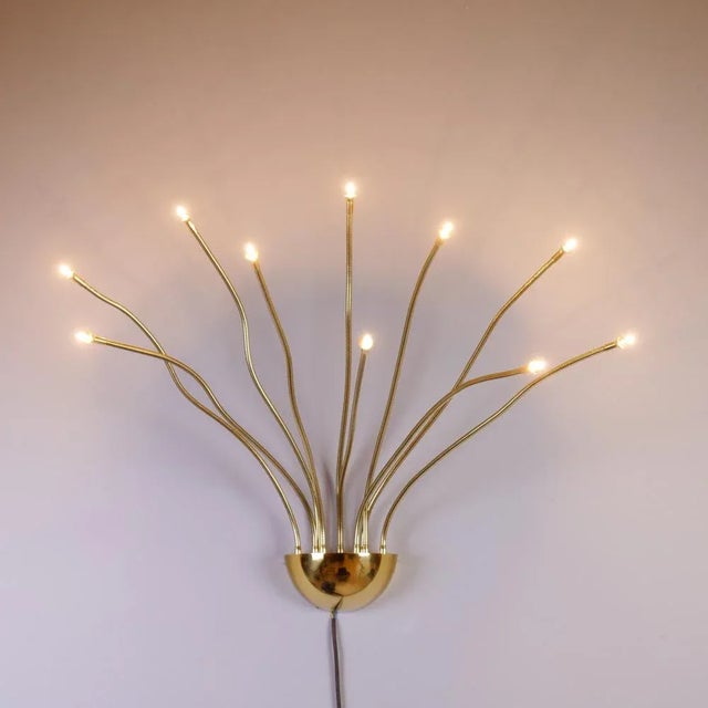 The lamp comes from old stock and had not been used before. Perfect condition. Neither cables nor other electrical parts...