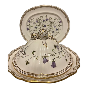 Late 20th Century Spode Campanula Round Covered Vegetable & Oval Serving Platter Blue Y8283-F