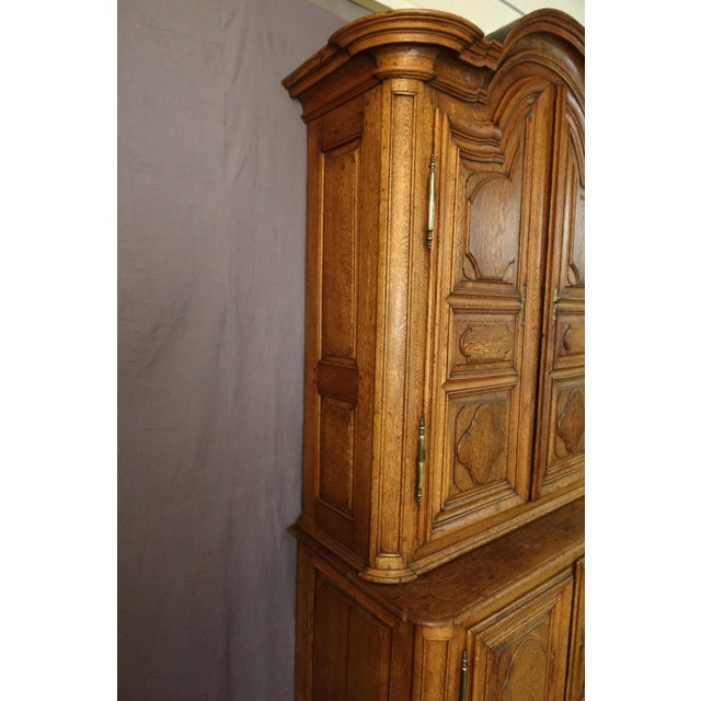 18th Century Oak 2-Body Buffet For Sale - Image 12 of 13