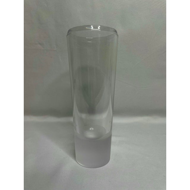 A set of modern and stylish crystal highballs designed by Vera Wang for Wedgewood. Tapered with beveled rims and frosted...