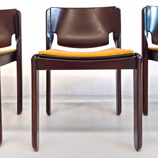 Vintage Wooden and Velvet Chairs by Vico Magistretti for Cassina, 1970s, Set of 4 For Sale - Image 13 of 18