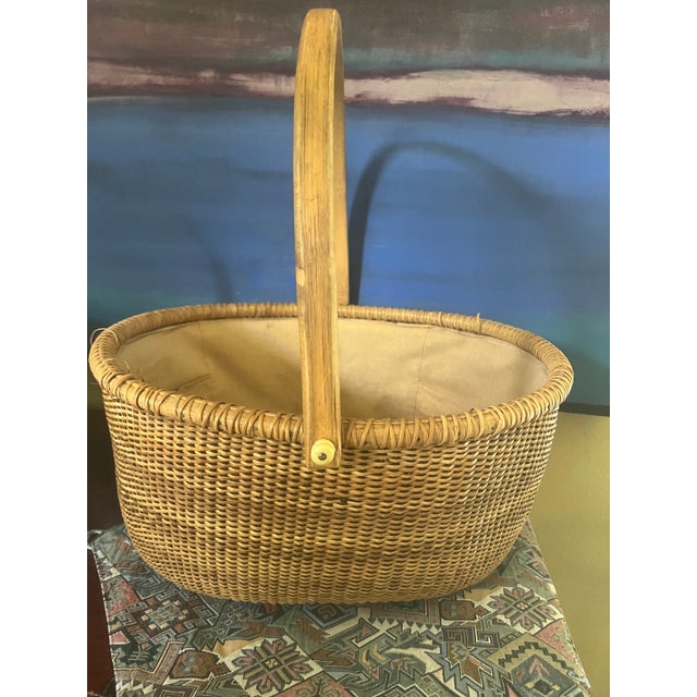 Traditional Nantucket Baskets - Charming Set of 2 For Sale - Image 3 of 12