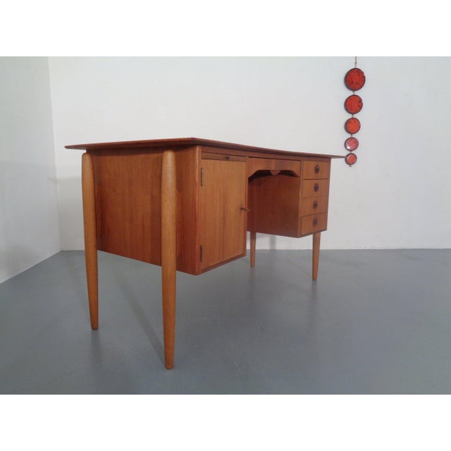 Brown Vintage Danish Curved Teak Desk, 1960s For Sale - Image 8 of 18