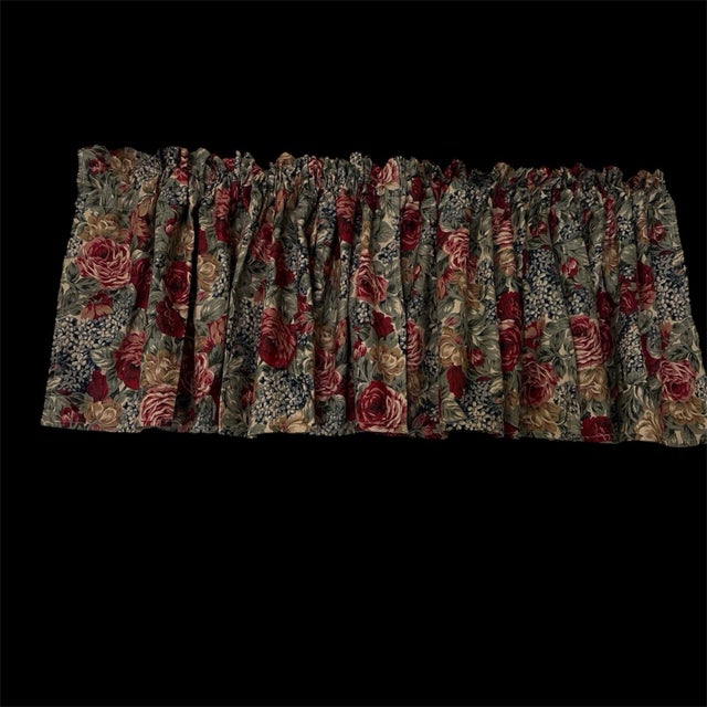 Pack of 2 Red Floral Valances 16x45 Each New For Sale - Image 12 of 12