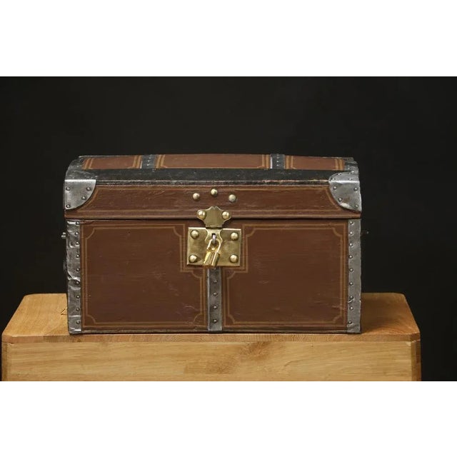 1920s Doll Trunk with Padlock and Key, 1920s For Sale - Image 5 of 11