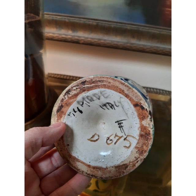 Pair of Early Majolica Italian Vases Deruta For Sale - Image 10 of 10