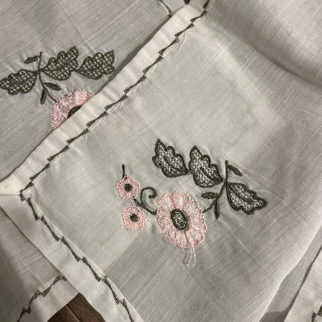 1960s 1950’s Cocktail Napkin Set - 7pcs For Sale - Image 5 of 7