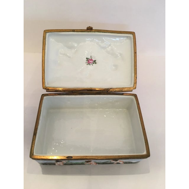 Ceramic Playing Cupids Capodimonte Box For Sale - Image 7 of 11