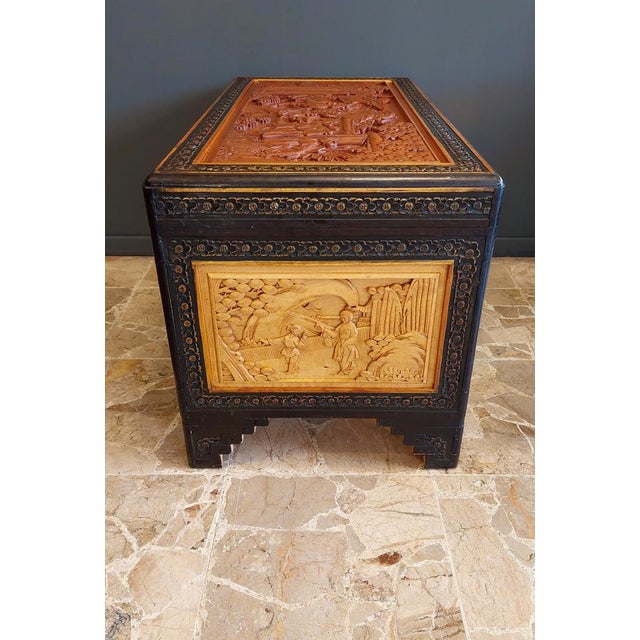 1960s Chinese Inlaid Wooden Case Trunk, 1960s For Sale - Image 5 of 12