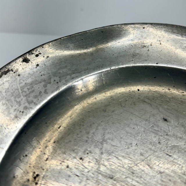 Early 19th Century Early 19th Century English Pewter Heating Dish or Hall Keys Plate R I For Sale - Image 5 of 10