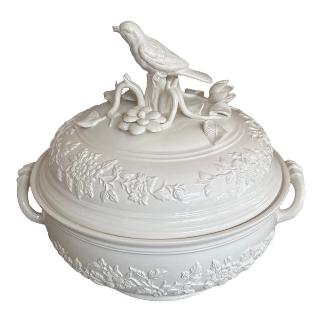 1990s Mottahedeh Soup Tureen For Sale
