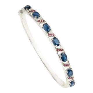 Vintage 925 Sterling Silver Bangle With Natural Blue Sapphire & Ruby Gemstones For Sale
