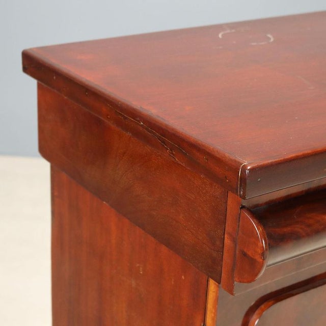 19th Century English Mahogany Credenza For Sale - Image 4 of 14