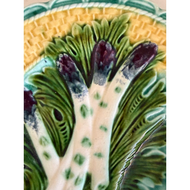 Antique French Barbotine Majolica Asparagus Plates, Circa 1880–1900 - Set of Four For Sale In New York - Image 6 of 10