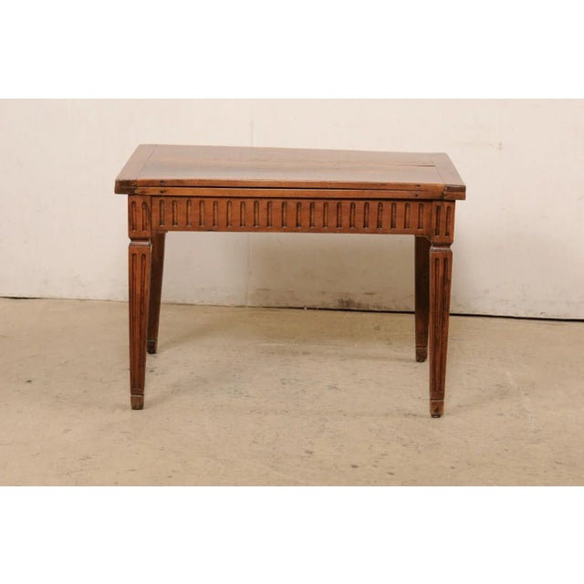 18th Century Italian Table with Expandable Top For Sale - Image 9 of 12
