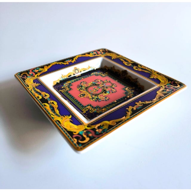 1990s 1990s Rosenthal Versace Le Rei Soleil Porcelain Plate For Sale - Image 5 of 10