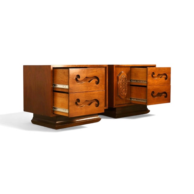 Brown Attributed to Young Manufacturing Vintage Mid Century Modern Brutalist Spanish Revival Pair of Nightstands C. 1960s For Sale - Image 8 of 9