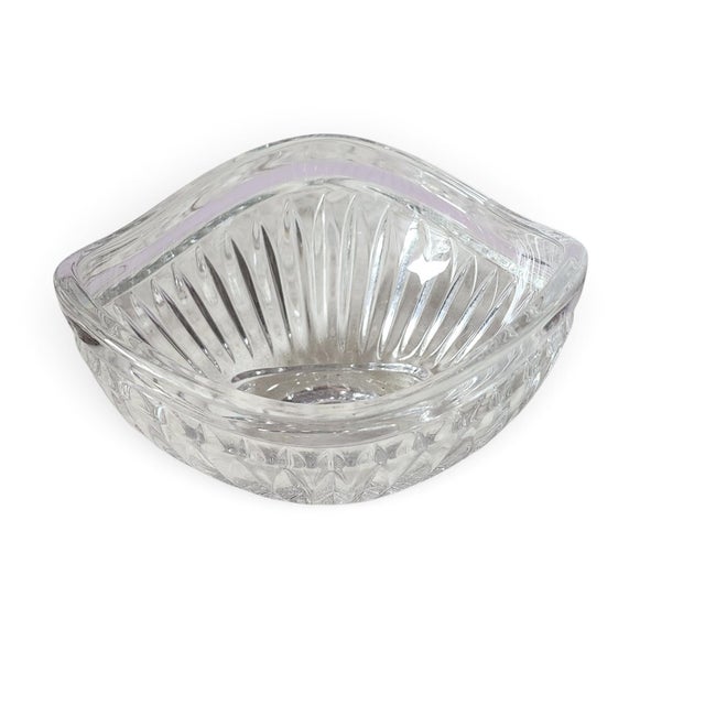 Contemporary Vintage Mikasa Cimarron Triangular Cut Glass Crystal Bowl 5.75" Diameter For Sale - Image 3 of 4
