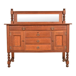 Stickley Brothers Antique Mission Oak Arts & Crafts Sideboard or Bar Cabinet, Circa 1910