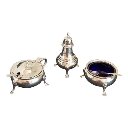 Georgian Sterling Silver Cruet from Edward Barnard & Sons, 1937, Set of 3 For Sale