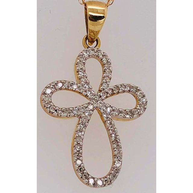 Metal 14 Karat Yellow Gold Necklace With Diamond Encrusted Pendant 0.25 TDW For Sale - Image 7 of 9