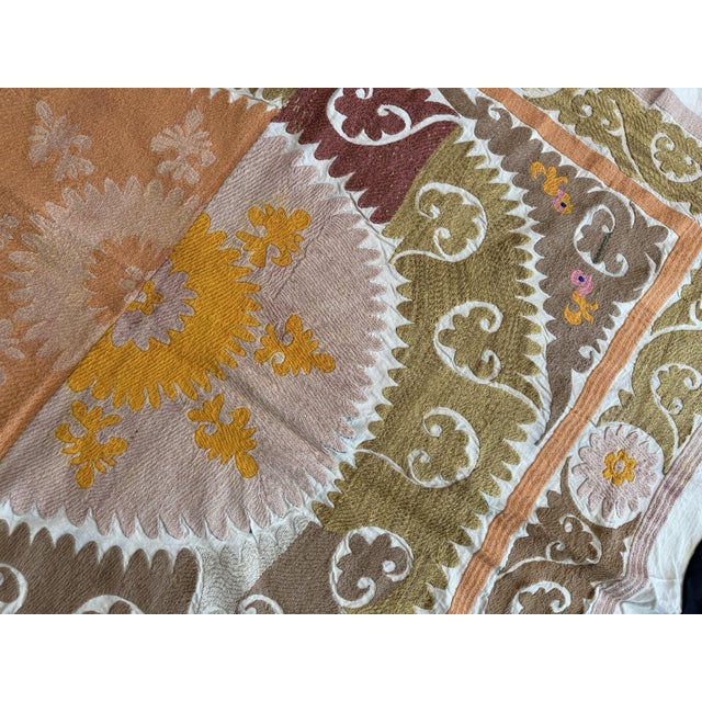 1960s Decorative Tashkent Suzani Tablecloth For Sale - Image 5 of 9