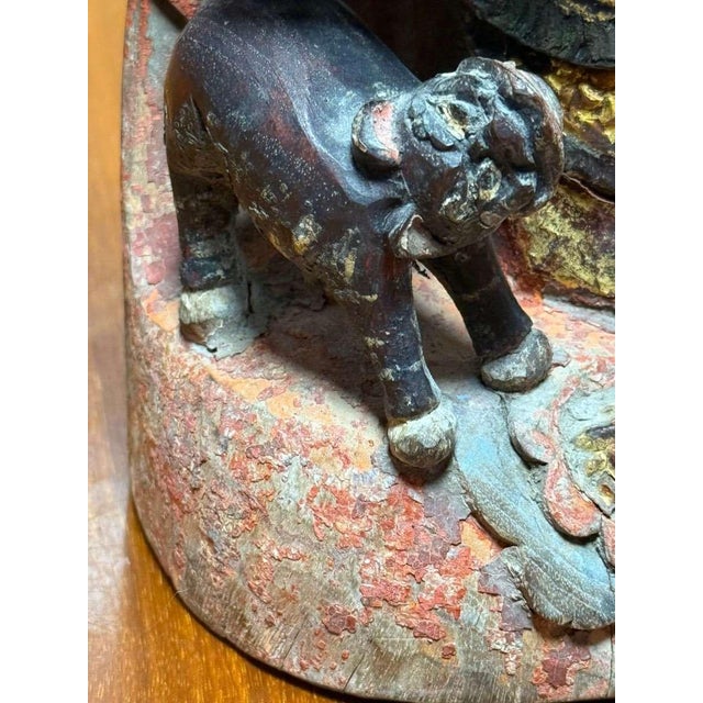 Chinese Polychrome Wooden Wooden Sculpture of the Qing Dynasty, 18th Century. For Sale - Image 15 of 17