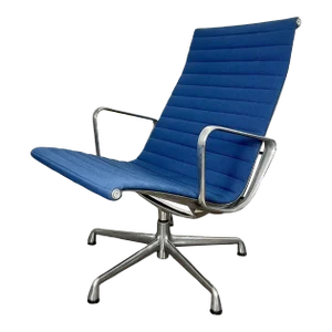 Authentic 5-Star Base Herman Miller Charles Eames Aluminum Group Bright Blue Lounge Chair