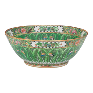 Late 18th Century Chinese Famille Verte Porcelain Bowl With Floral Detail